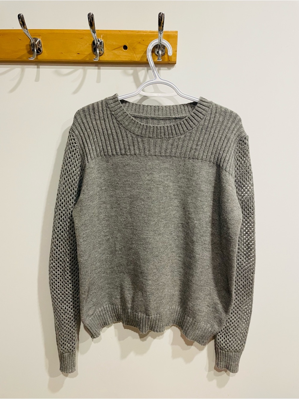 Women’s Gray Knit Crewneck Sweater with Textured Open-Knit Sleeves